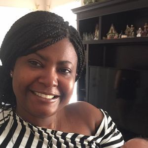 Meet your Posher, Latoya